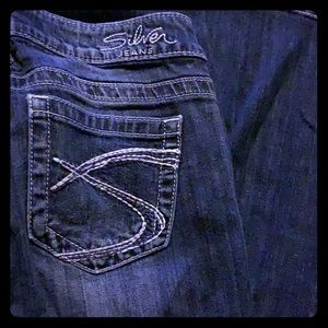 Adorable perfect condition silver jeans
